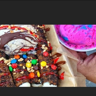 Filled Oreo Sundae