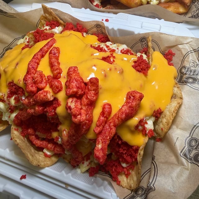 Tostielote Hot Cheetos.