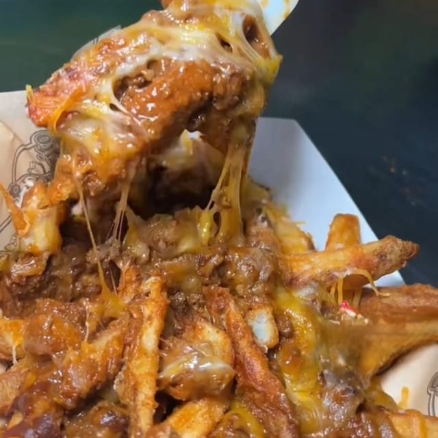 XL Chili Cheese Fries.